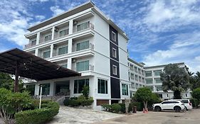 Southgate Residence Hotel - Sha Certified